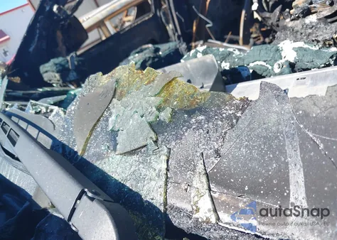 2020 Toyota Tundra Platinum z USA, uszkodzony, nr VIN 5TFAY5F14LX874874